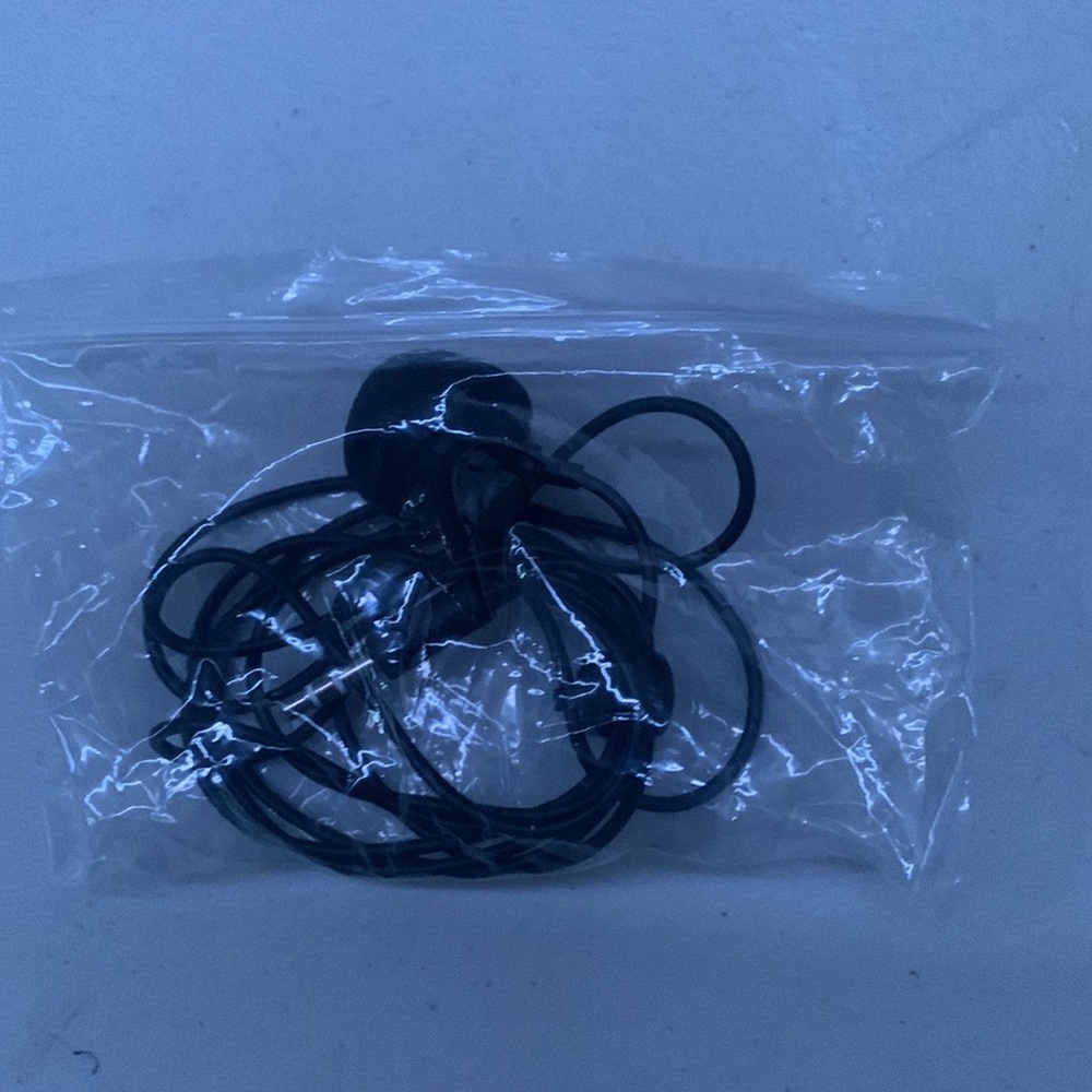 Mini Microphone pluggin - Picture 2 of 6